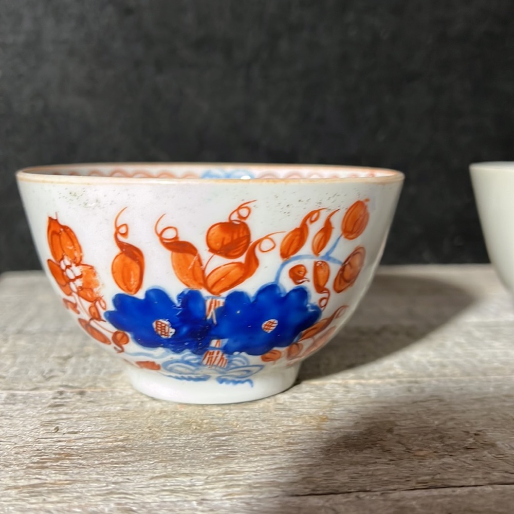 Antique Chinese Bowl with Blue and Red Floral Motif and Pagoda
